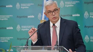 Julián Domínguez, ministro de Agricultura de la Nación, puso en marcha el programa para mejorar la producción triguera.