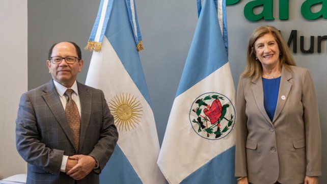 La intendenta Rosario Romero recibió al Embajador de Guatemala