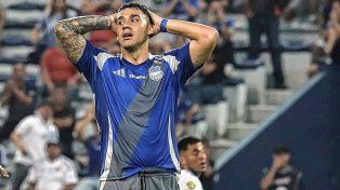 Millonaria ofensiva de Colón contra José Neris en la FIFA