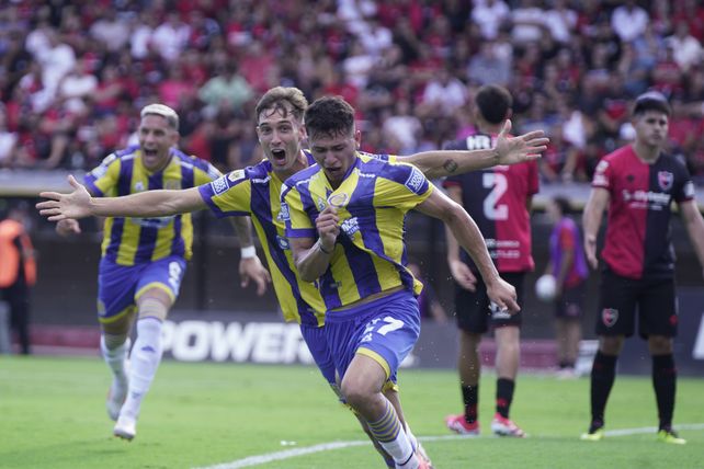 En el último clásico rosarino, Central venció 2-1 a Newell's en el Coloso.