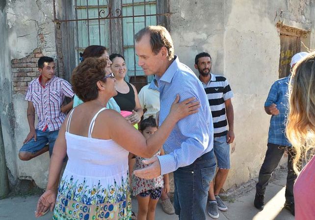 Bordet recorrió las zonas afectadas por las inundaciones en Gualeguay