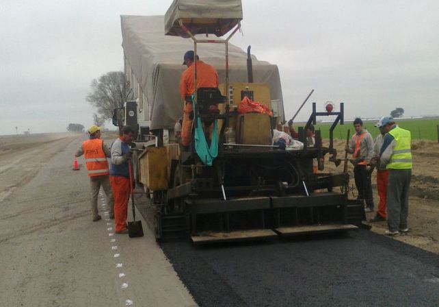 La provincia invertirá 1600 millones de pesos en la repavimentación de rutas