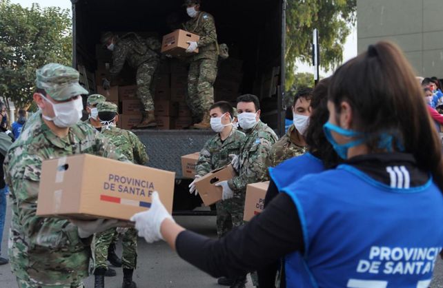 Cerca de 32 mil bolsones con alimentos y productos de limpieza se entregaron en los barrios más vulnerables.&nbsp;