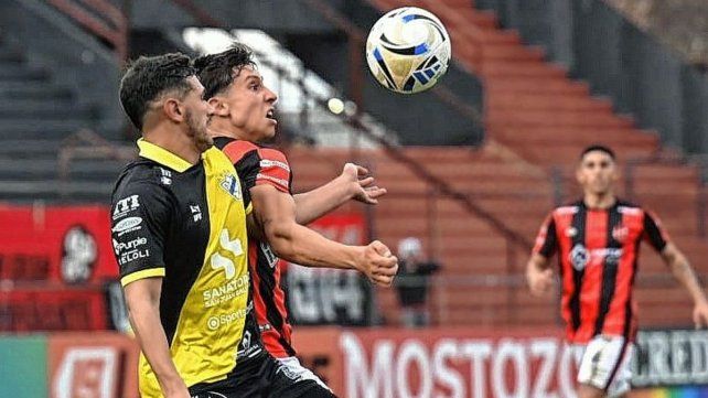 Patronato ya tiene árbitro para visitar a Ferrocarril Midland por la Primera Nacional.
