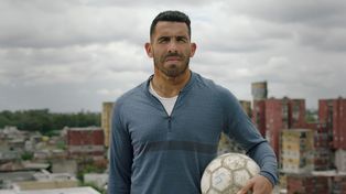 Carlos Tevez fue ofrecido a Arroyito. Tendría el respaldo del presidente de la AFA y de Bragarnik.