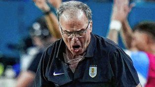 Bielsa: A lo que pueda aspirar Uruguay lo iremos construyendo partido a partido