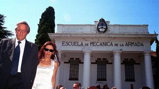 Néstor y Cristina, en el acto de recuperación de la Esma, el 24 de marzo de 2004.
