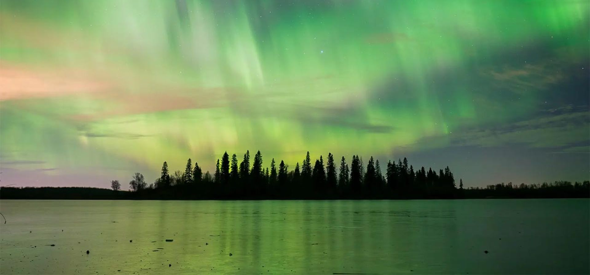 Bailando sobre hielo - Alberta, Canadá. Fotografía: Mark Jinks