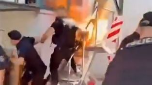 El uso de pistola Taser bajo la lupa tras el caso del vigilador que sufrió quemaduras