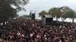 Fiesta a orillas de la Setúbal: más de 40 mil personas celebraron la llegada de la Antorcha Suramericana y el reencendido del Puente Colgante