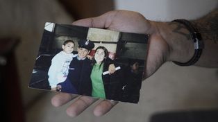 Muerte en el barrio Parque Casas: la familia del policía abatido por un gendarme dice que fue un fusilamiento