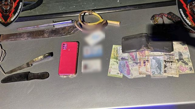 La persecución policial concluyó con el secuestro del auto en Avellaneda y Amazonas.