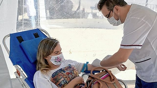 Pacientes trasplantados: estudian los anticuerpos para saber si será necesario un refuerzo de la vacuna