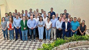 Los dirigentes de Unidos reunidos en Rosario. &nbsp;