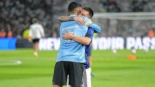 Messi le dedicó un emotivo mensaje a Luis Suárez, que se retira de la Selección de Uruguay.