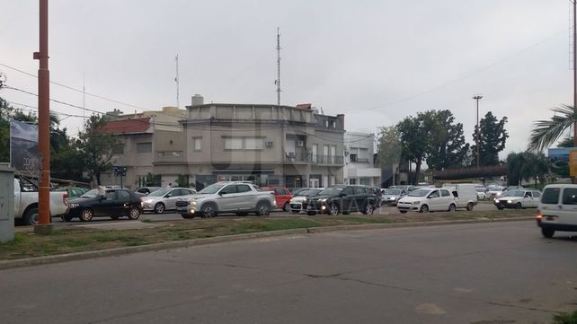 Demoras en el tránsito en distintas arterias de la ciudad