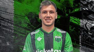 Enzo Roldán fue presentado como nuevo refuerzo de Nueva Chicago.