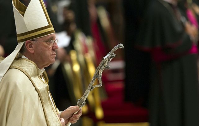 El Papa llamó a absolver del pecado del aborto a quienes lo han practicado y estén arrepentidos. Y desató la polémica.