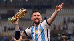 El crack rosarino ostenta más de 50 lauros internacionales mostrando su estatura de leyenda del fútbol.
