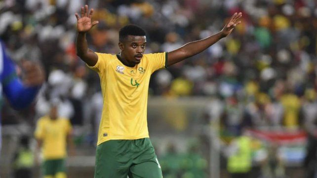 La mala inclusión de Teboho Mokoena fue la razón de la sanción de la FIFA.
