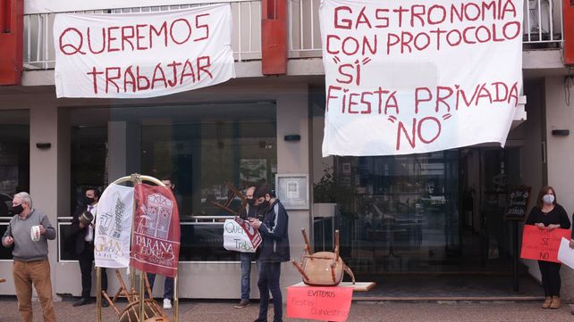 Protesta de gastronómicos y hoteleros en Paraná&nbsp;