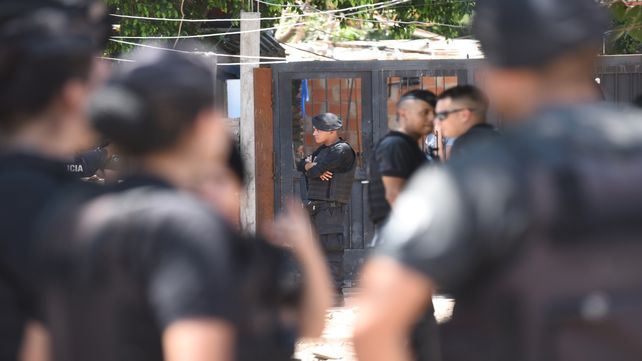 Golpeó a su mujer, se pegó un tiro, tomó como escudo a la hija y terminó apresado