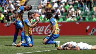 Elche perdió ante Valencia y Sebastián Beccacece sumó su cuarta derrota al hilo.