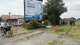 El paso a nivel de Uriburu y Flammarion, donde sucedió el accidente ferroviario.
