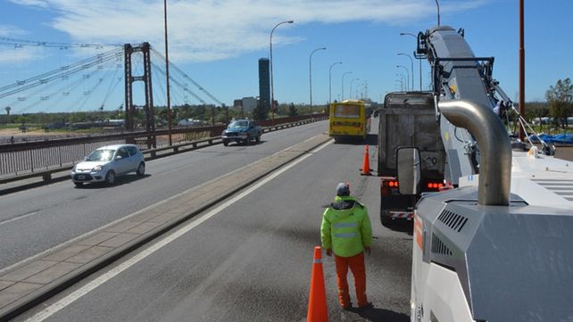Con operativo especial, continúan las tareas de repavimentación de la ruta 168