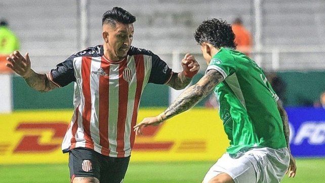 Barracas Central fue local en la cancha de Banfield.
