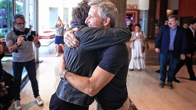 Javier Milei y Rogelio Frigerio mantuvieron una reunión de trabajo en Paraná.