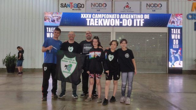 Los representantes de la Asociación de Taekwondo Oficial de Entre Ríos lograron grandes resultados.