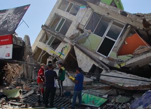 Los videos más impactantes del trágico terremoto que sacudió a Colombia