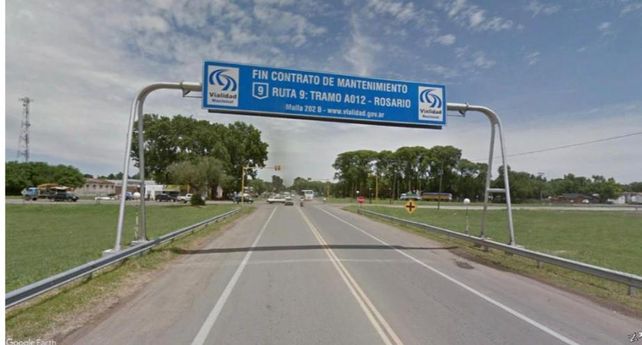 Se contempla el corrimiento del cartel que informa el inicio y fin de la concesión de Vialidad Nacional y garitas de colectivos.