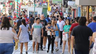 Según el Indec, una familia necesitó más de $1.057.000 para no ser pobre.