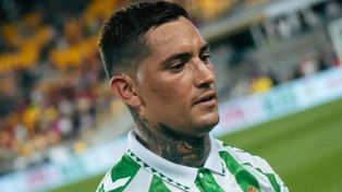Chimy Ávila juega en Betis. Su representante dice que Racing y Central preguntaron por él. Y en el medio está Boca.&nbsp;
