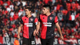 Velázquez y Salcedo se adueñaron de la zaga rojinegra en el transcurso de esta Liga.&nbsp;