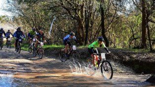 El certamen pone primera este sábado en la localidad de Puerto Yeruá, donde se espera un centenar de bikers.