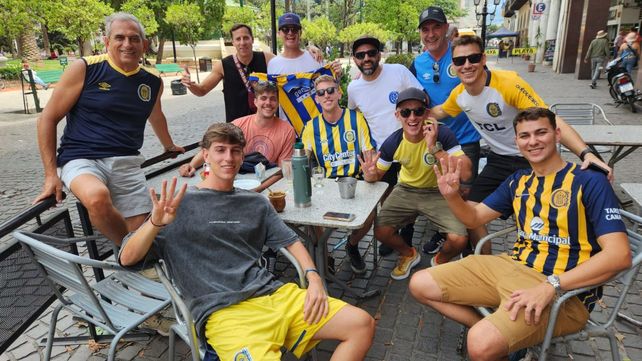 Los hinchas de Central empiezan a ponerle color a la ciudad de Salta