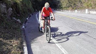 A los 65 años, Jorge Soto recorrerá en bicicleta los 17 departamentos de Entre Ríos.