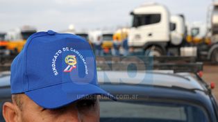 Por el paro de los camioneros, el jueves faltaría nafta en Santa Fe