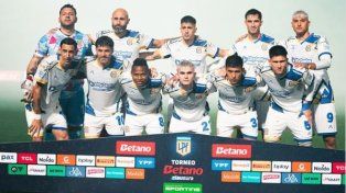 Los once de Central que salieron a jugar ante Sarmiento es día que el partido se suspendió por lluvia.
