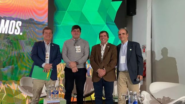 El panel que abordó la problemática del agro 4.0.