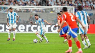 Recuperado de una distensión muscular, Messi sería titular ante Ecuador.