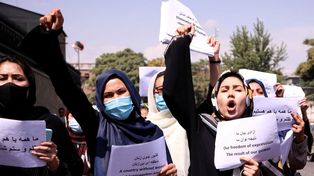 Protestas de mujeres afganas en Kabul en octubre pasado, al inicio del régimen de facto del Talibán.