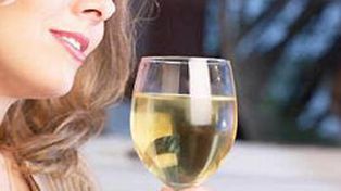 Para tener en cuenta: un estudio revela que el vino aumenta el deseo sexual femenino