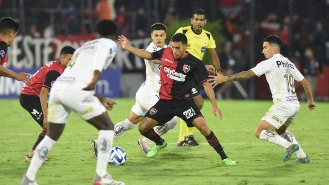 Marcos Portillo será titular en Newells. No juega desde el partido contra Estudiantes.