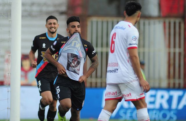 Arsenal se afianza arriba y Huracán terminó el año hundido