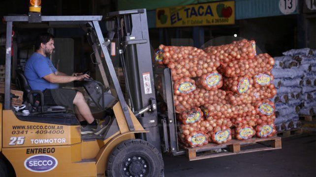 Verano en el Mercado Concentrador de Frutas y Verduras El Charrúa