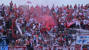 Fiesta incompleta para el Globito del Bichi Fuertes